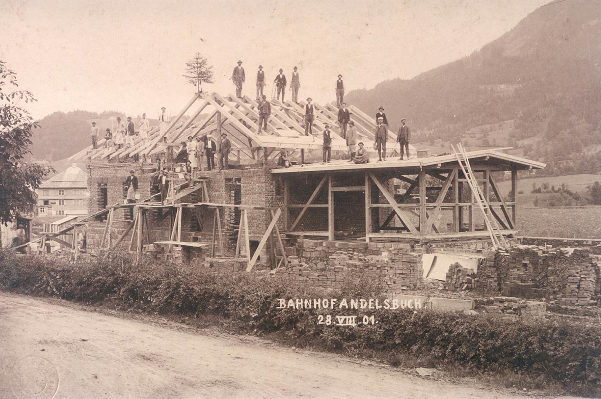 Bau Bahnhof Andeslbuch 1901